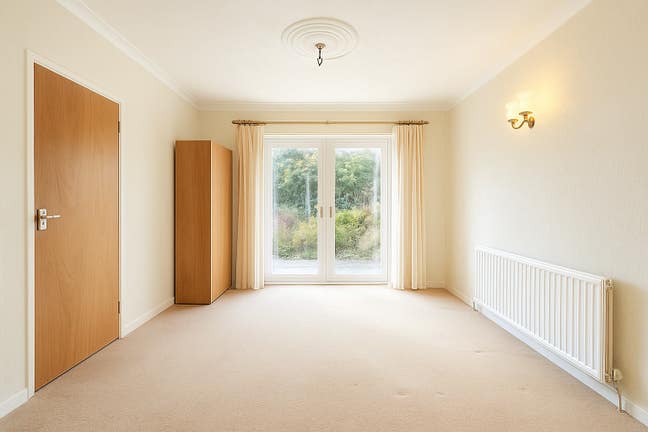 Room With Private Garden To Let In Harrow (Ha2) Main Photo