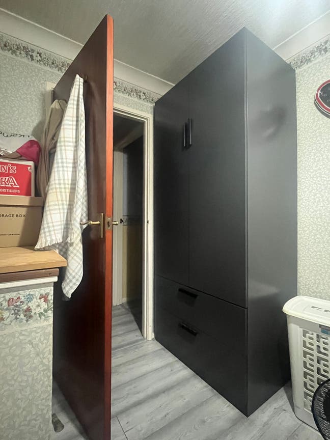 Box room available Main Photo