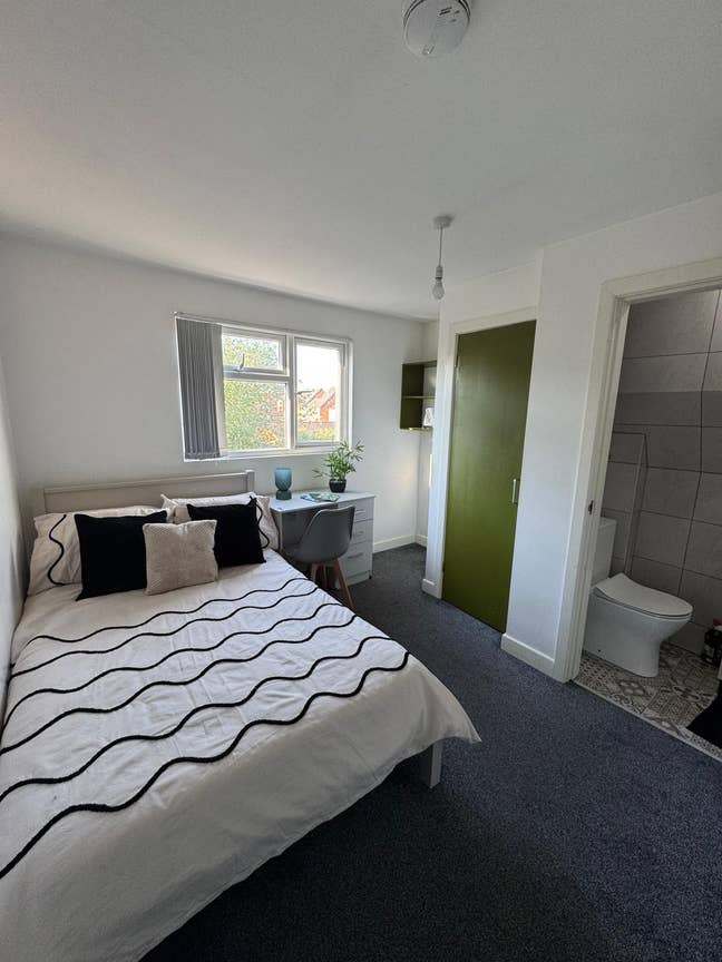 CV2 En-Suite 🔥 All Bills Inc‼️ £0 Dep⚠️ Main Photo