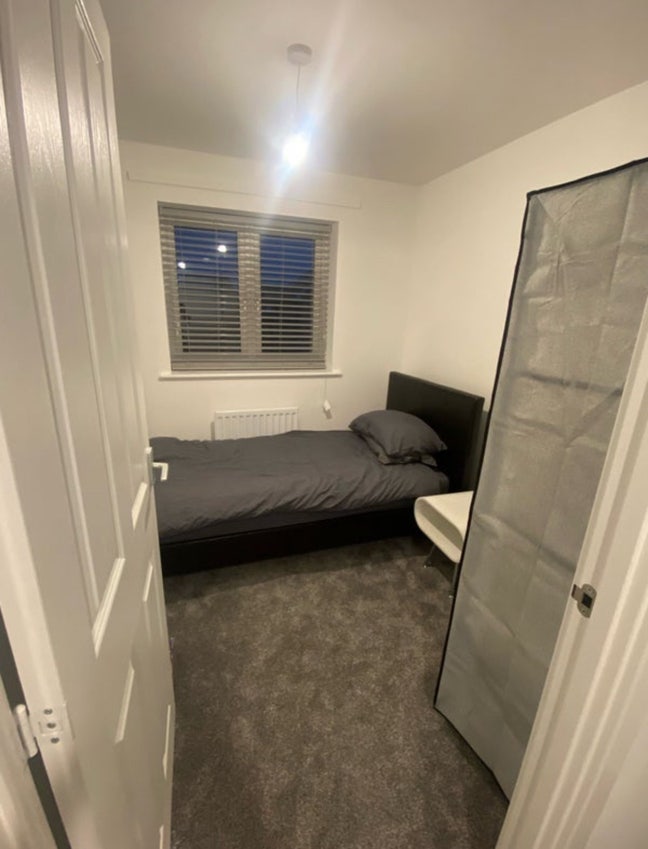 Bright Cosy Single Bedroom in house in Brockworth Main Photo