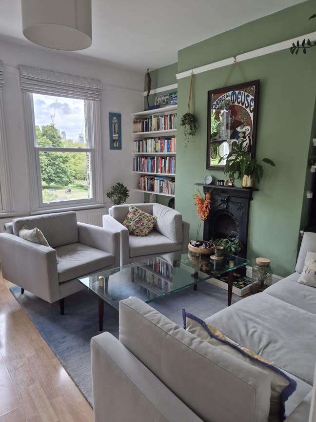 Stunning flat with view, JAN & FEB - priced to go! Main Photo