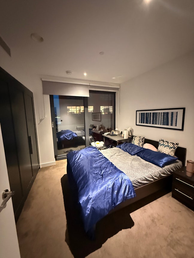 Spacious double room in Canning Town Main Photo