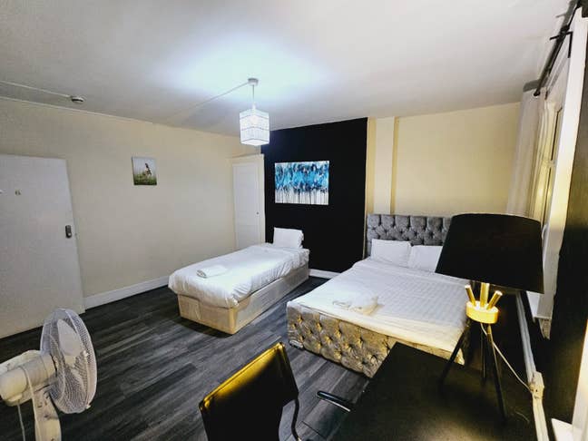 Lovely Double Room@E1 5HS/Whitechapel/Aldgate East Main Photo