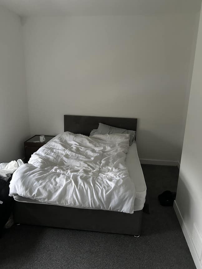 Spare room Main Photo