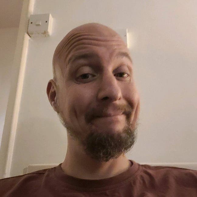 Looking for somewhere closer to my place of work  Main Photo