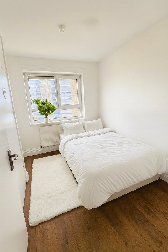 Double Room in Kilburn  Main Photo