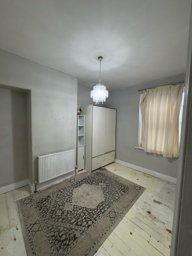 Rooms Available for Rent  Main Photo