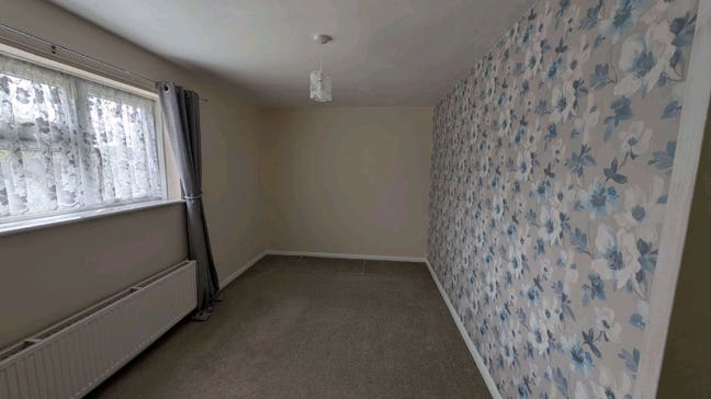 5 bedroom house  Main Photo