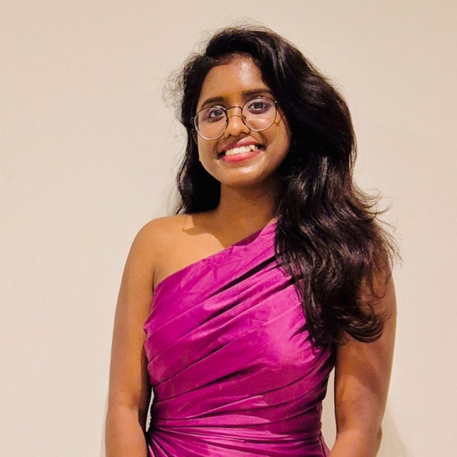 Hi! I’m Divya, a working professional curre... Main Photo