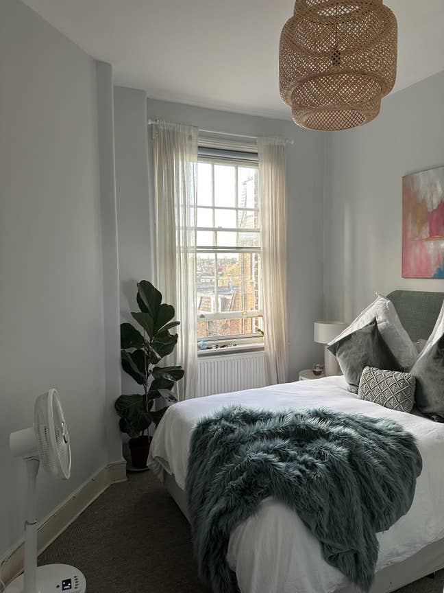 Dreamy Double by Battersea Park • Short Stay Main Photo