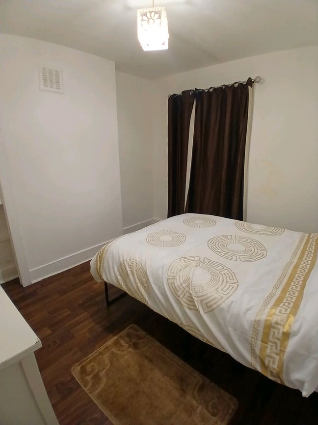 Bright Double Room Available -Dulwich/West Norwood Main Photo