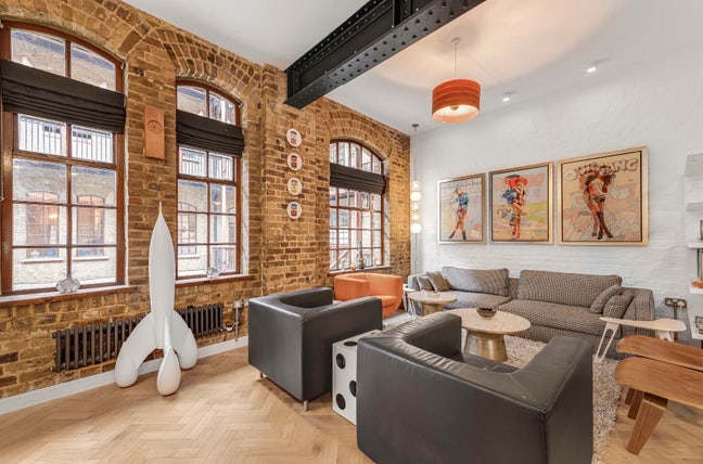 Modern 2-bed flat share next to Battersea Park  Main Photo