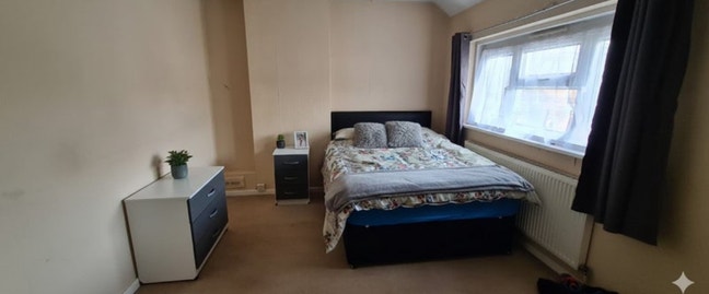 No Deposit Benefits Shared House Bfd Main Photo