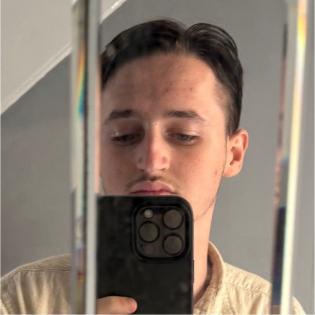 Looking for a house share in Weston super mare pls Main Photo