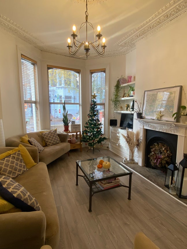 Beautiful, homely large double in Clapham Main Photo