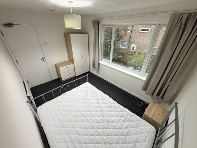 💫 Bretton Doubles & Studio (50% Off 1st Month)💫 Main Photo