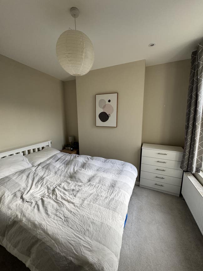 Double Bedroom in Fulham Main Photo