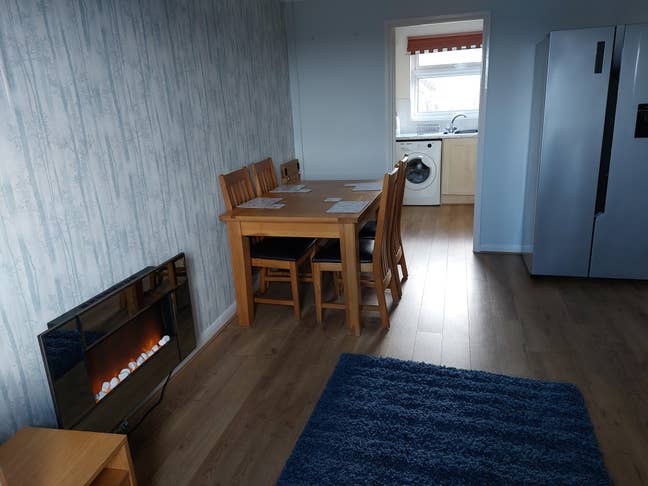 2 double rooms or whole flat on quiet Cul-de-sac Main Photo