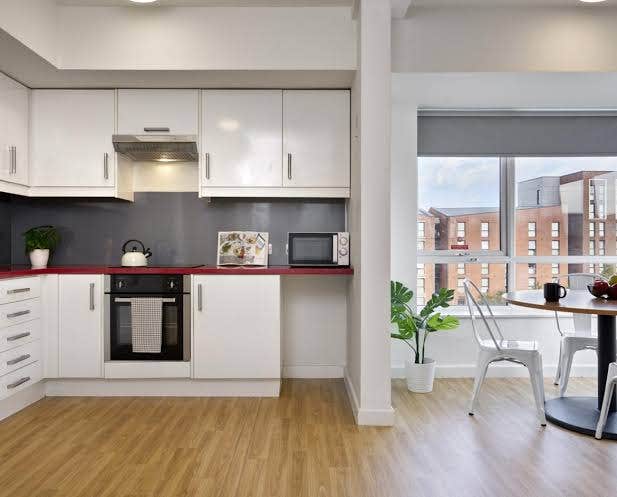 Silver Ensuite at Maltings Main Photo