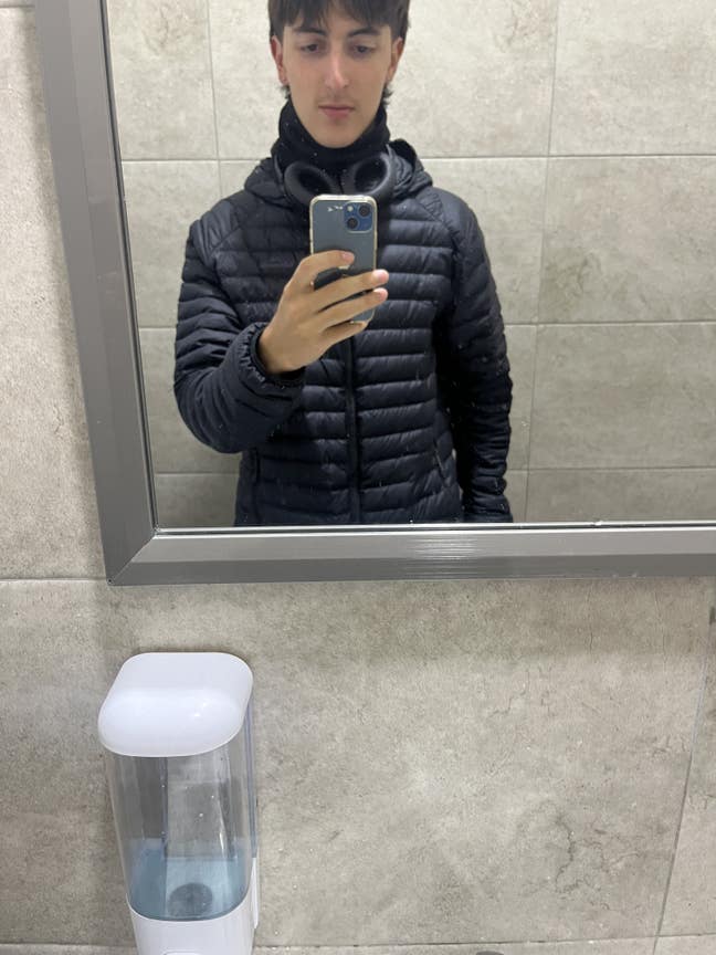 Looking for Room Main Photo