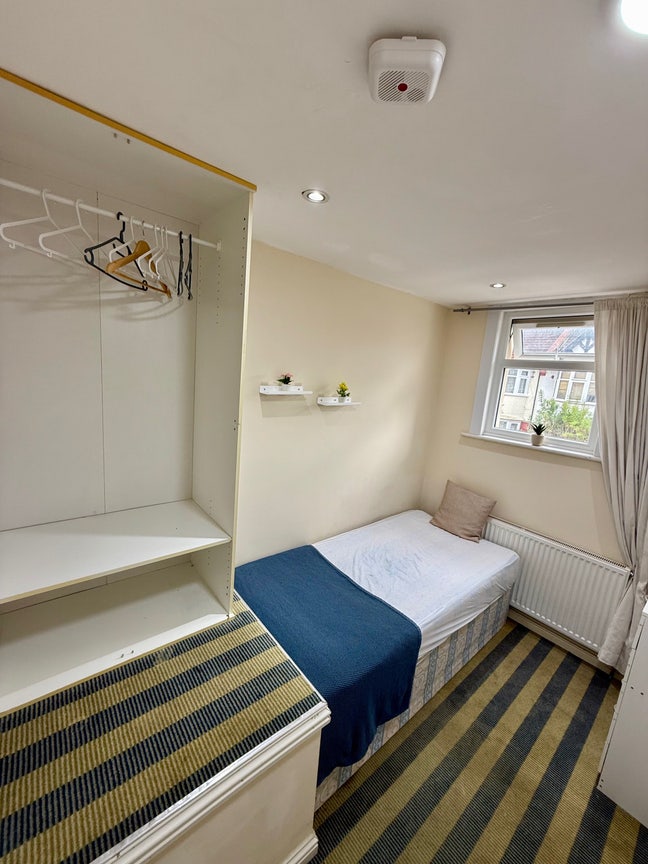 Rooms in Wembley – Near Sudbury Hill Station  Main Photo