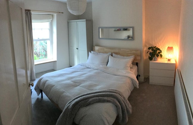 Spacious Double Room in Clifton House Main Photo