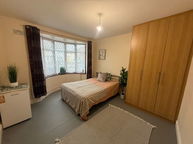 Ground-Floor Double Room with Private Bathroom  Main Photo