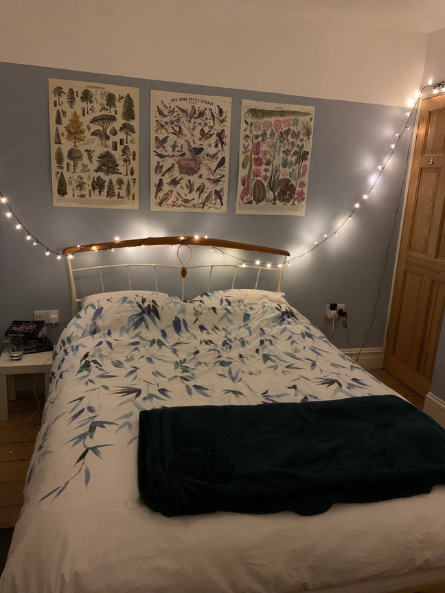 Double + single room available central Falmouth Main Photo