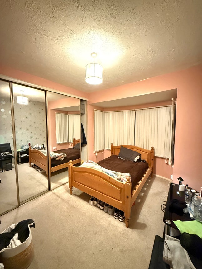 Room available in stock-on-tees.  Main Photo