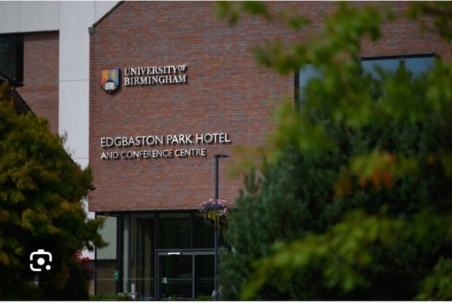 Near Birmingham university and hospital  Main Photo