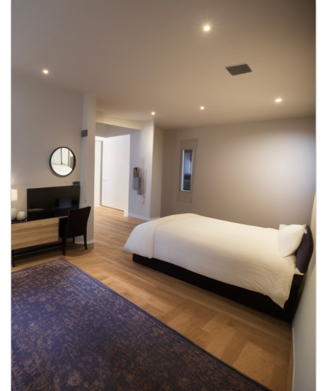 Single & double rooms  Main Photo