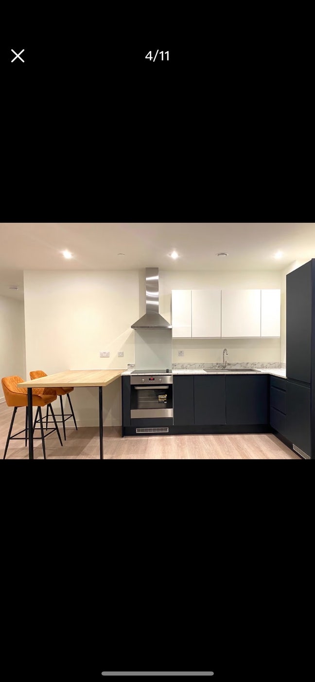 City center double room rent ! Short let consider Main Photo