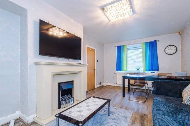 Modern 3 bed House in Clayton (Bills Included) Main Photo