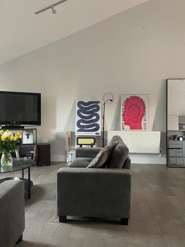 Last Minute Sublet, Girls Only :) Main Photo