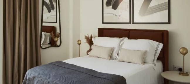 Bright Lovely Near Station Main Photo