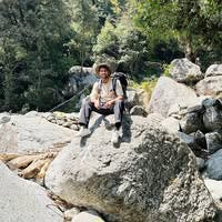 Hi everyone,  I’m looking for a 2 BHK (2-be... Main Photo