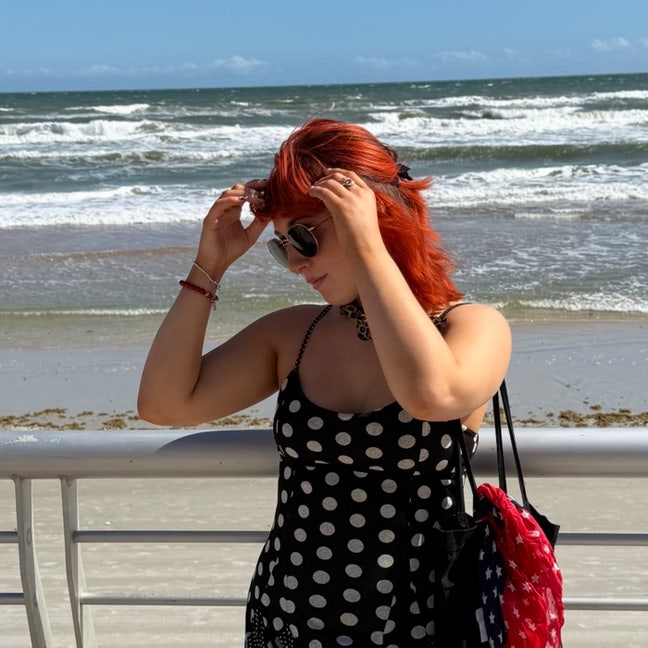 buddy up/room wanted for me and my cats!  Main Photo