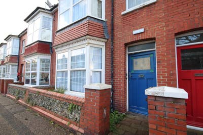 Double Room in Worthing with Private Kitchen Main Photo