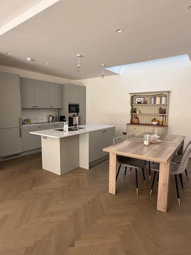 Three En-Suite Rooms in Modern Clapham House Main Photo