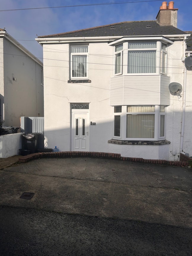 Double room for rent house share Main Photo