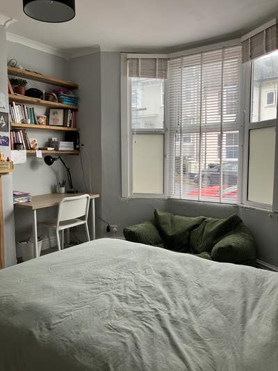 Room to sublet Elm Grove June-August Main Photo