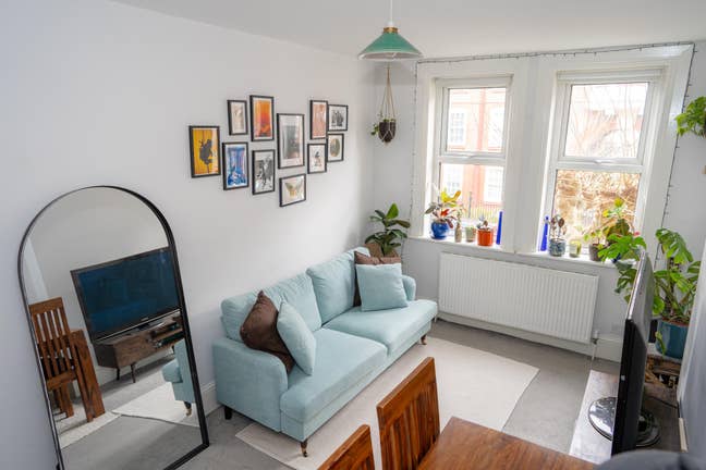 Cosy flat 1 minute walk to Hackney Central station Main Photo