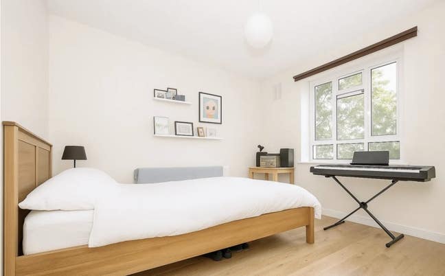 4 Bedroom Flat Rooms £750–£850 Pcm Bills Included Main Photo