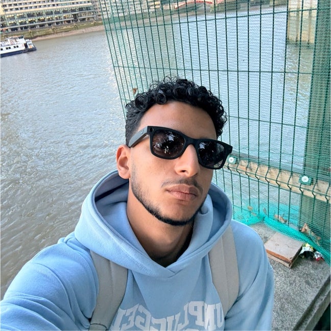 Student Male seeks a single or double room Main Photo