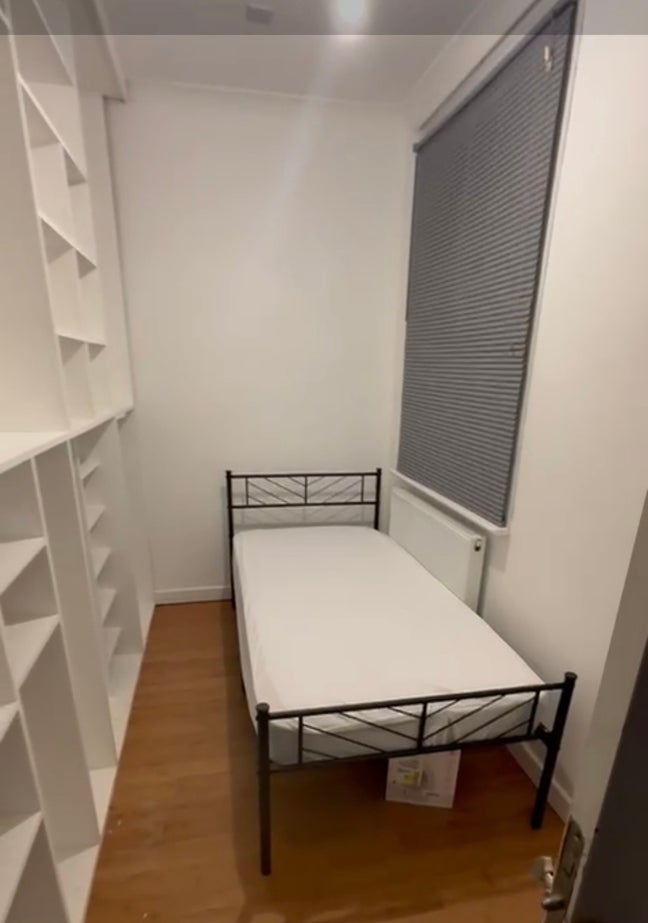 Room to rent in a very beautiful House  Main Photo