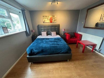 ✨ Modern Double Rooms Available – Wolverhampton ✨ Main Photo