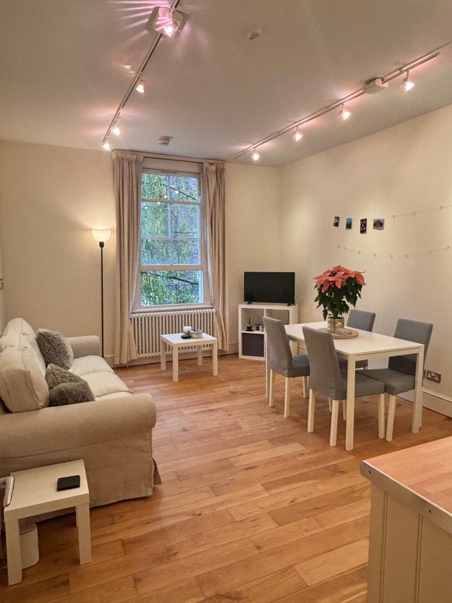 1 bedroom flat in Oval/Vauxhall Main Photo