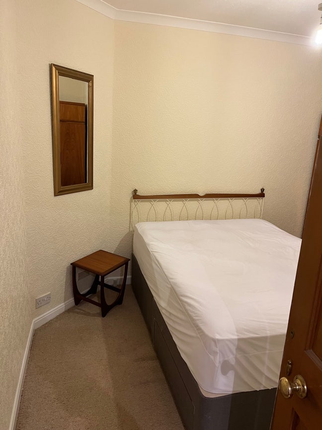 3 bedroom flat for rent Main Photo