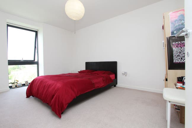 Contact for Modern Double Room-Mile End/Bow Main Photo
