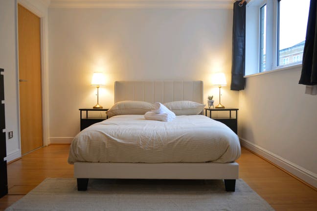 Rooms for rent - SE8 (Furnished) Main Photo